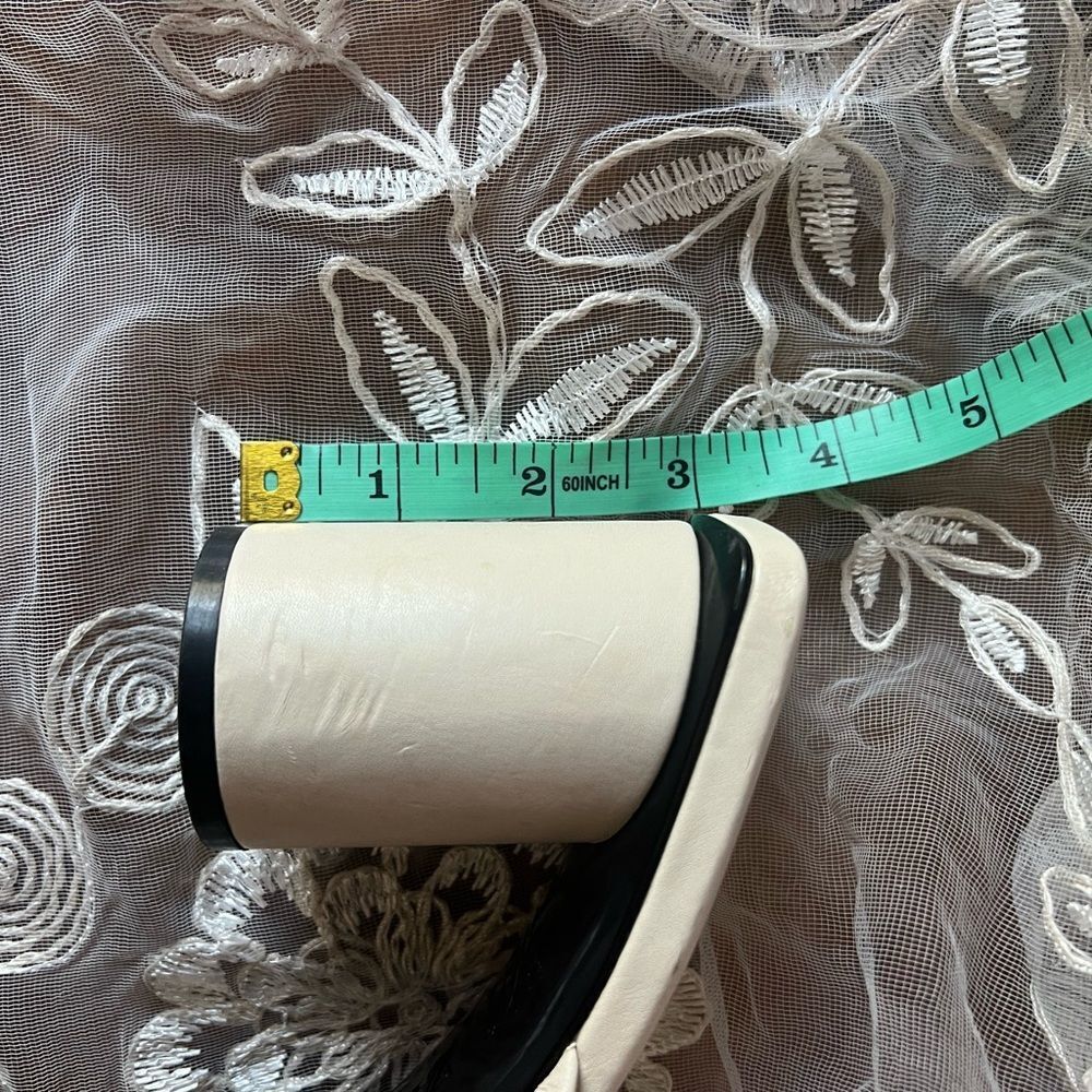 Sz 9 Zara Women's Elegant Cream Heeled Sandals - Picture 9 of 10